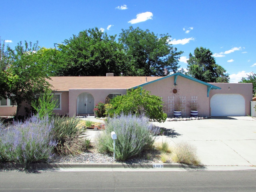 5702 Plaza Dr, Farmington, NM 87402 - photo 1