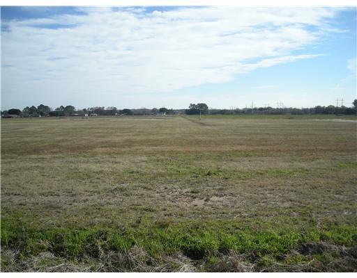 Land/Lot.