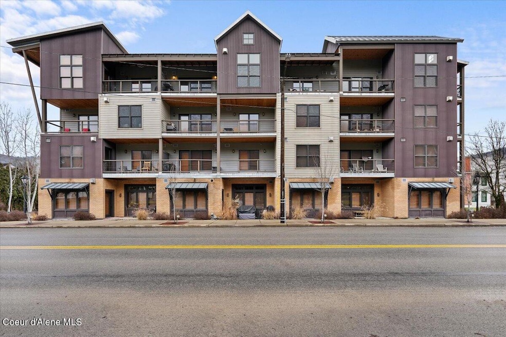 Sold • Co-Listing Agent