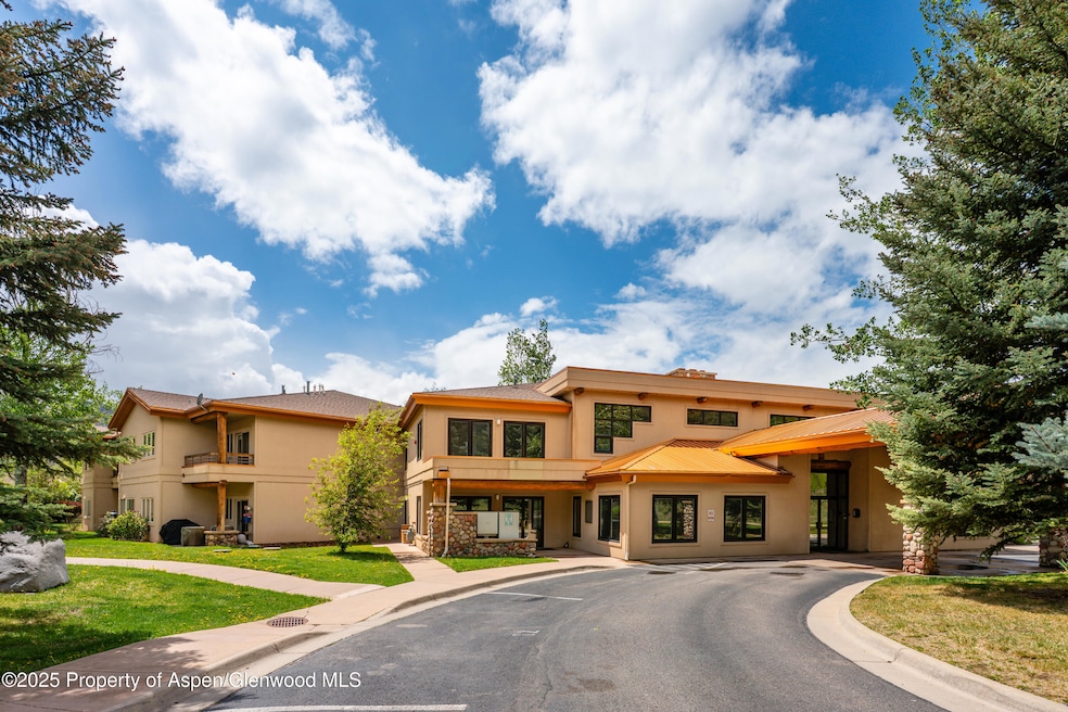 01-1400EValleyRd#110_25051901