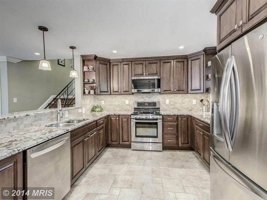 917 N Ashton St, Alexandria, VA 22312 - photo 1