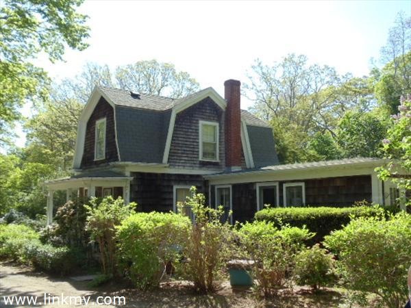 14 Authier Ave, Vineyard Haven, MA 02568 - photo 1