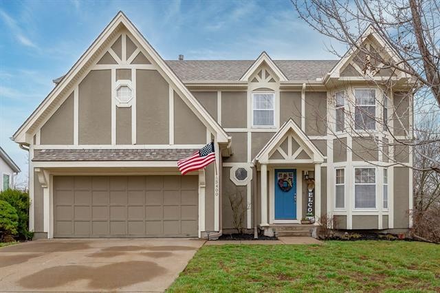 5400 Aminda St, Shawnee, KS 66226 - photo 1