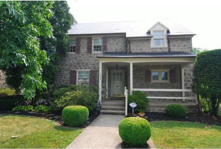 1813 Olive St, Reading, PA 19604 - photo 1