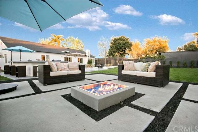 An entertainers Oasis!