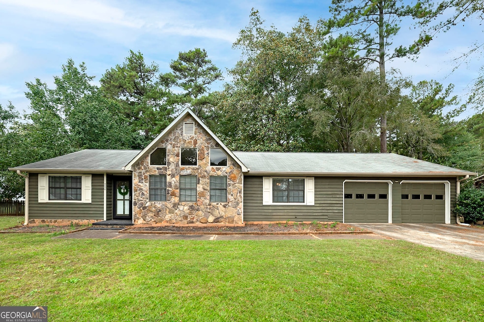 200 Cowan Dr, Stockbridge, GA 30281 - photo 1