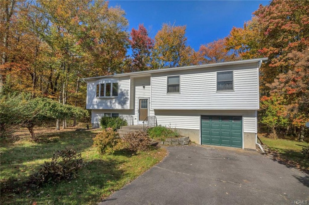 9 Orchard St, Pine Bush, NY 12566 - photo 1