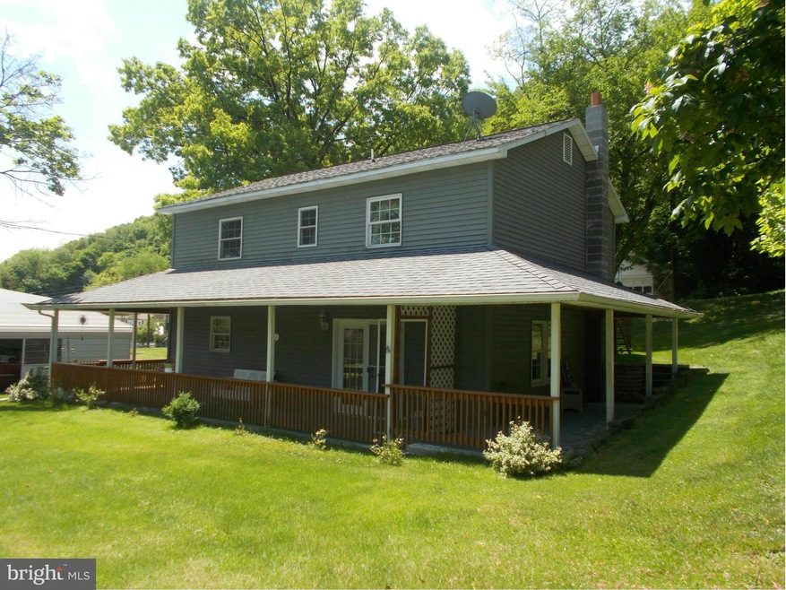 690 W Piedmont St, Keyser, WV 26726 - photo 1