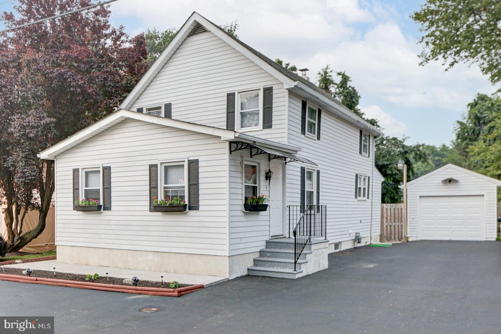 114 Broad (Main) St, Deepwater, NJ 08023 - photo 1