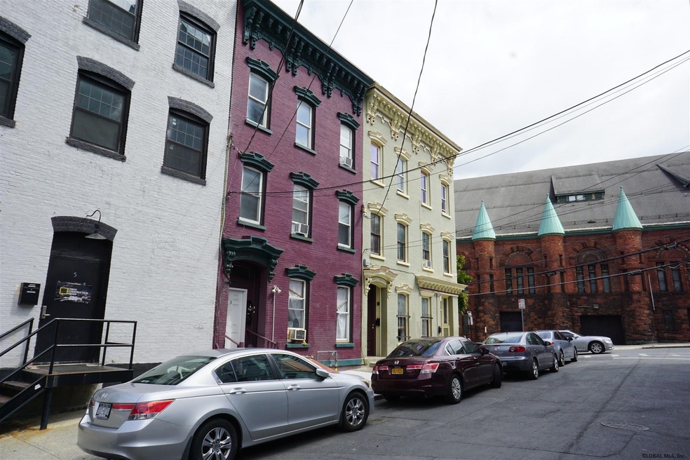3 Sherman St, Albany, NY 12210 - photo 1