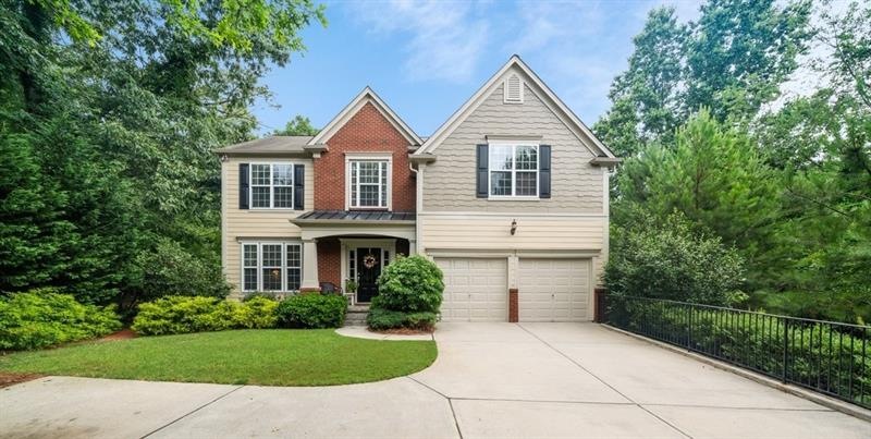 Welcome home to your own suburban oasis!