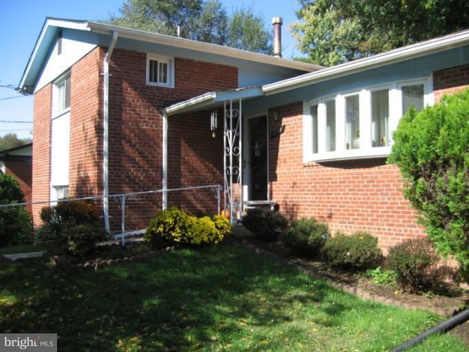 3711 Astoria Rd, Kensington, MD 20895 - photo 1