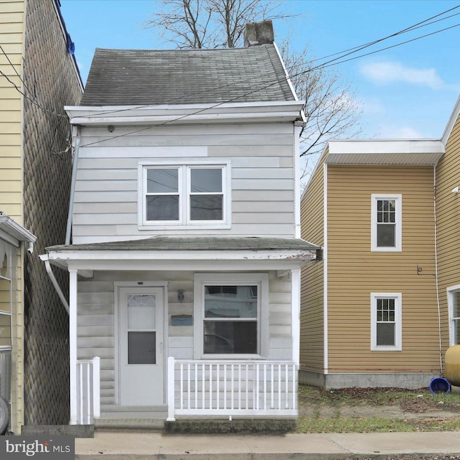 234 N Nicholas St, Saint Clair, PA 17970 - photo 1