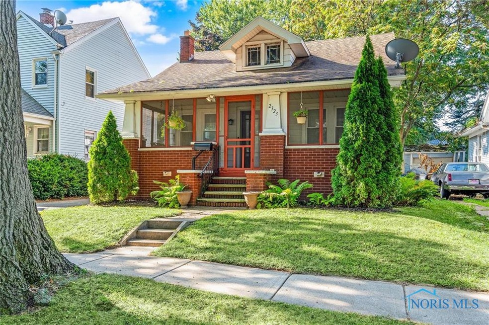 2323 Georgetown Ave, Toledo, OH 43613 - photo 1