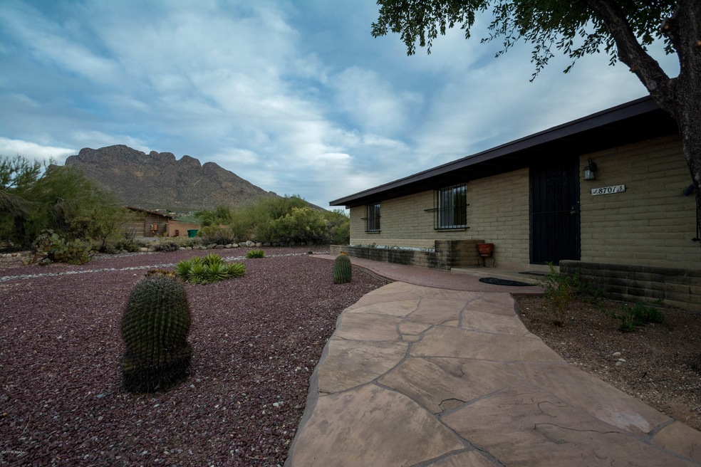 8701 N Yellowstone Ave, Tucson, AZ 85704 - photo 1