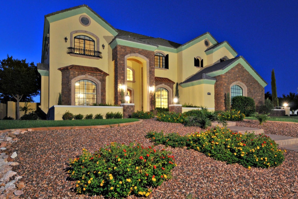Ivyglen Manor awaits you.....