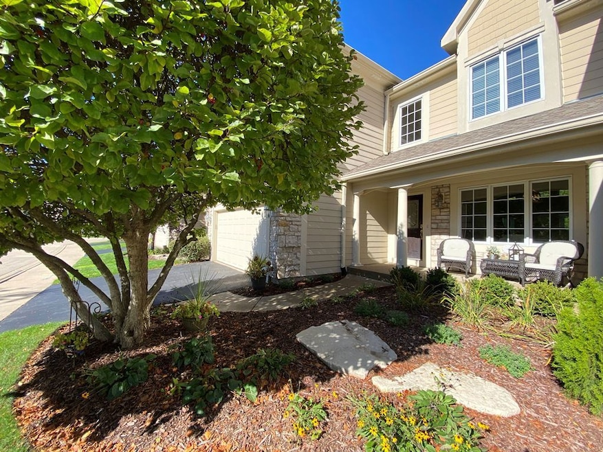 2428 Ridgewood Ct, Aurora, IL 60502 - photo 1