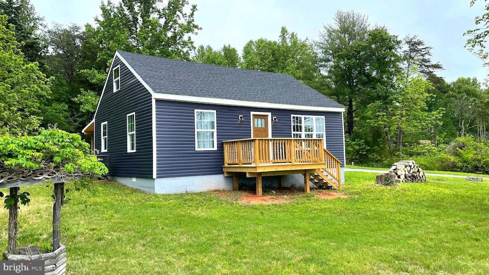 239 Bannister Town Rd, Louisa, VA 23093 - photo 1