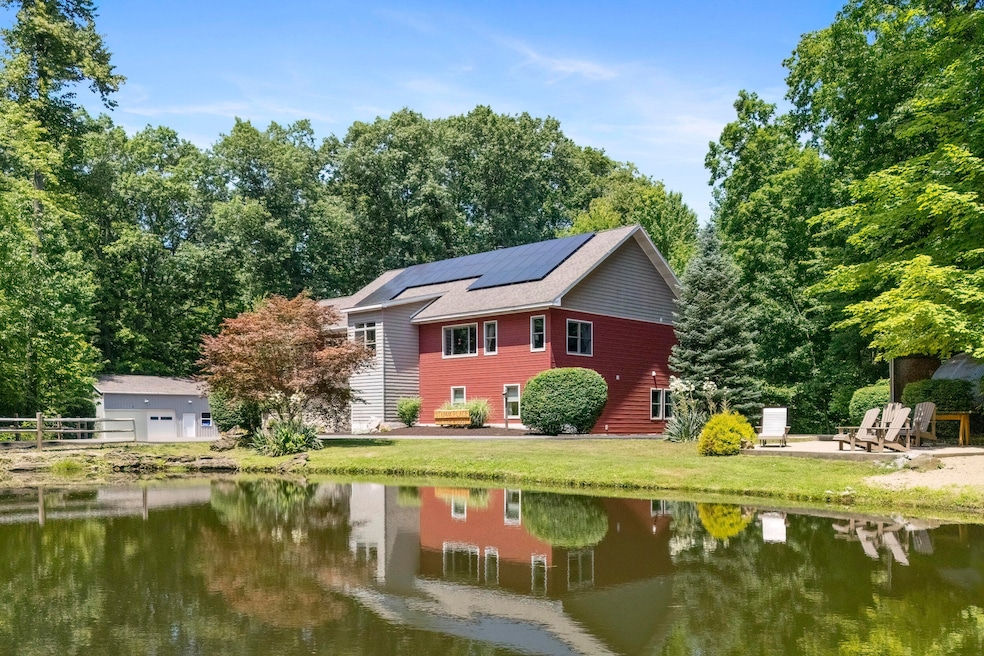 For Sale $1,599,999 • Co-Listing Agent