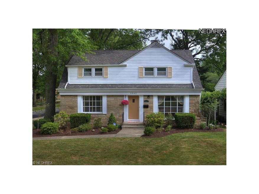 3 large bedrooms and 2 full baths   beautifully re
