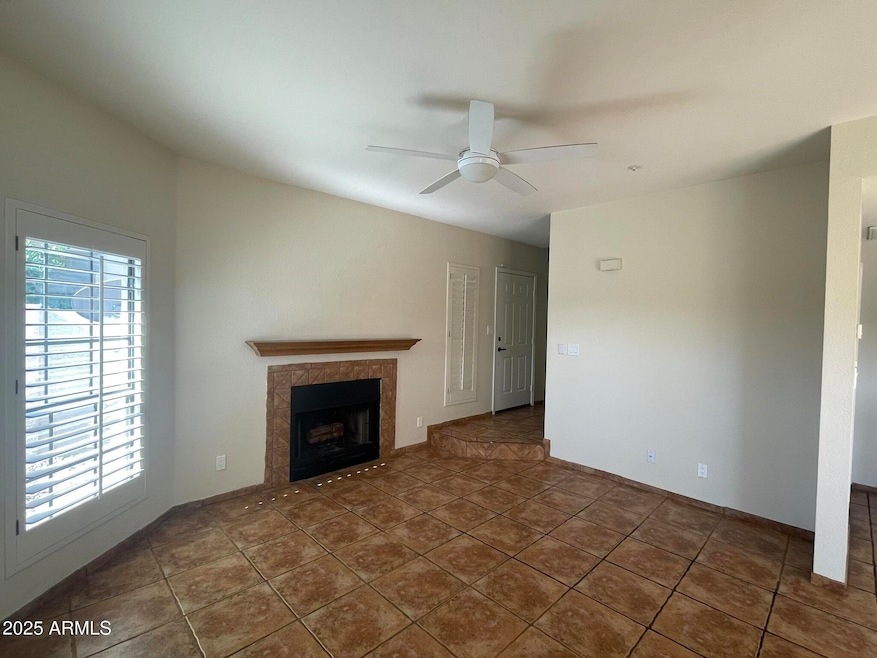 1124 E Rose Ln unit 3, Phoenix, AZ 85014 - photo 1