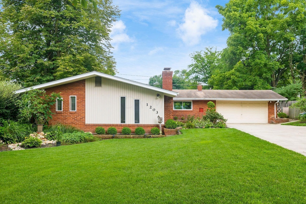 002__h 1203 Fishinger Rd-1001