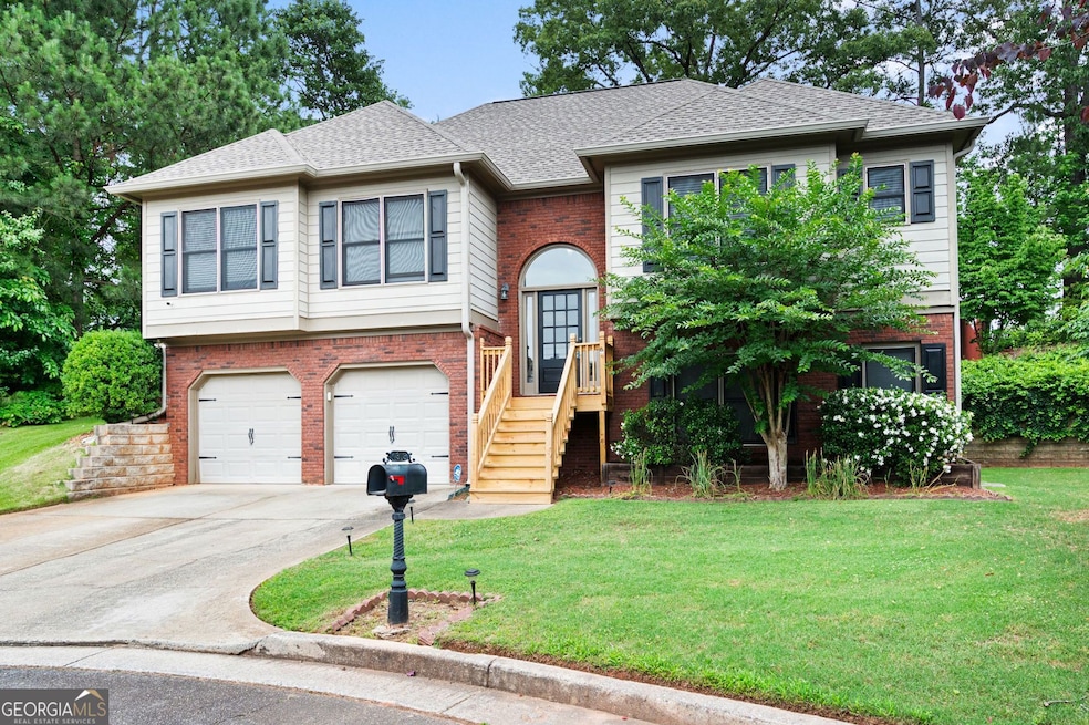 4303 Clairesbrook Ln, Acworth, GA 30101 - photo 1