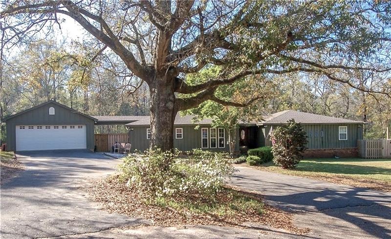 2660 Mcfarland Rd, Mobile, AL 36695 - photo 1