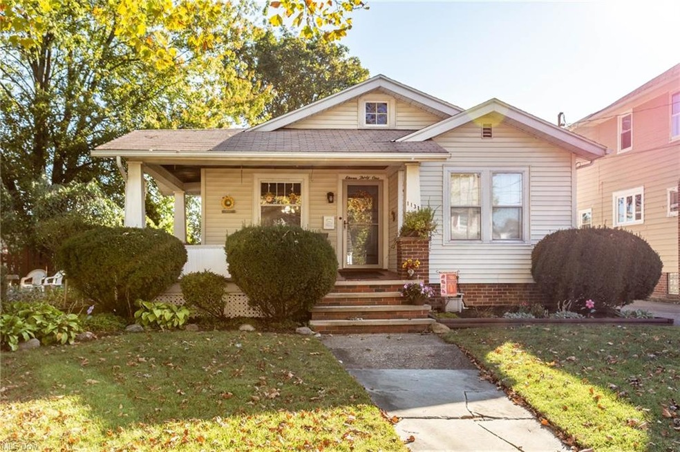 Front of Sears Craftsman Kit Home