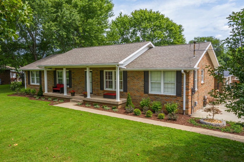1429 Sparta Pike, Lebanon, TN 37090 - photo 1