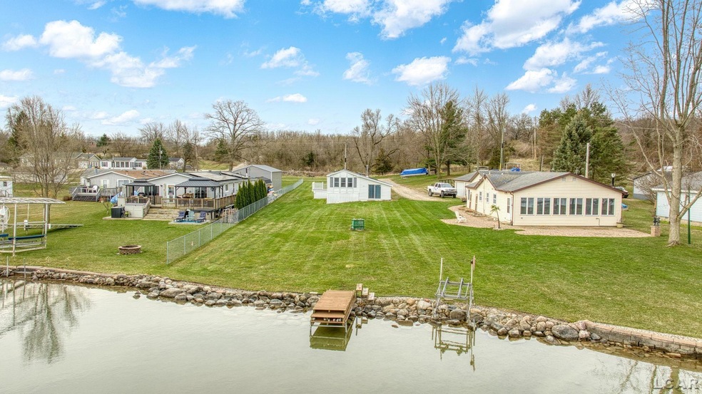 35 Winchester Dr, Addison, MI 49220 - photo 1