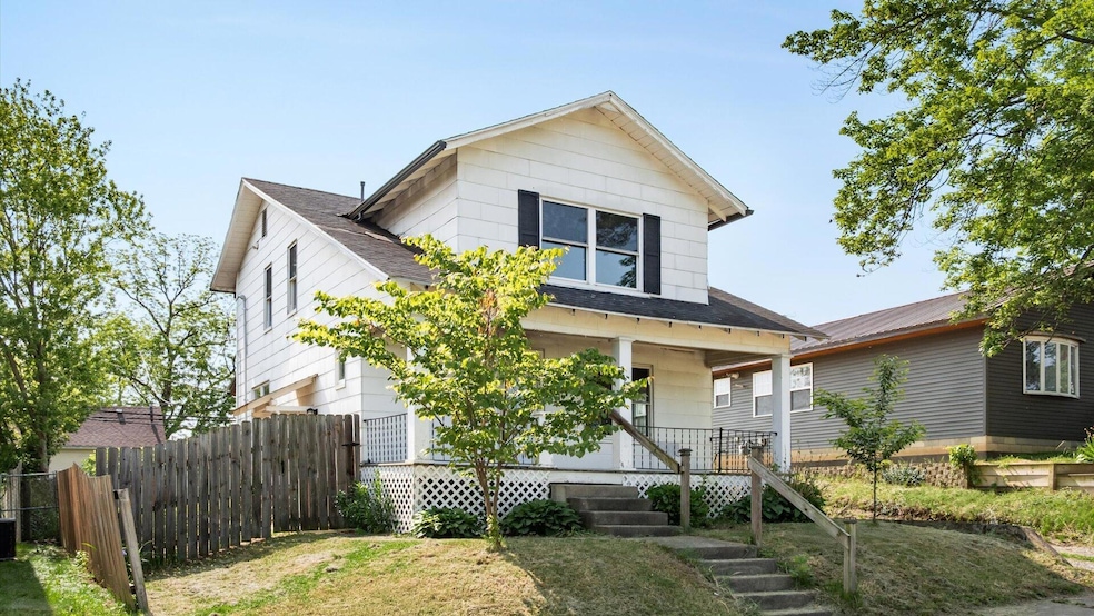 06-z 422 N Cedar St074-2