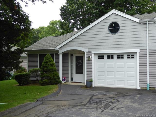 5 Red Cedar Rd, Orange, CT 06477 - photo 1