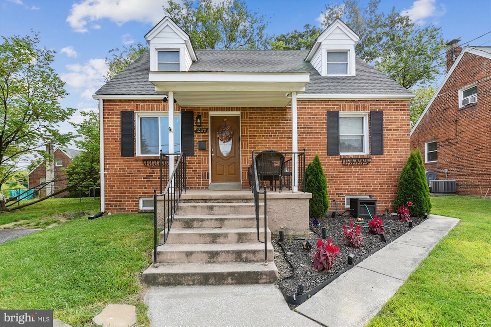 Sold $355,000 • Co-Listing Agent