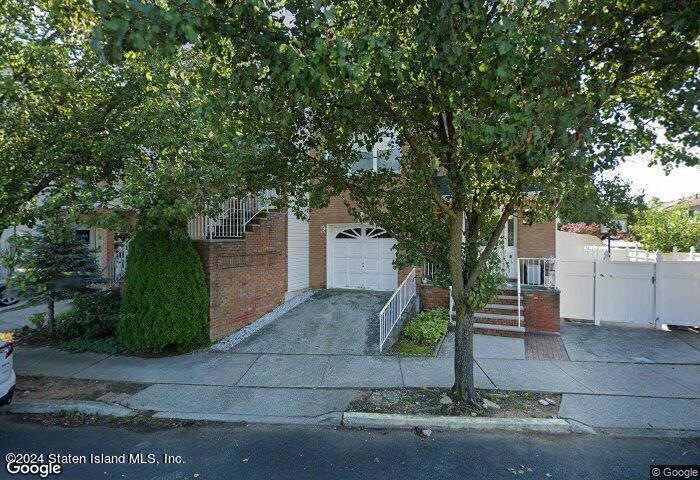 10 Daniella Ct, Staten Island, NY 10314 - photo 1