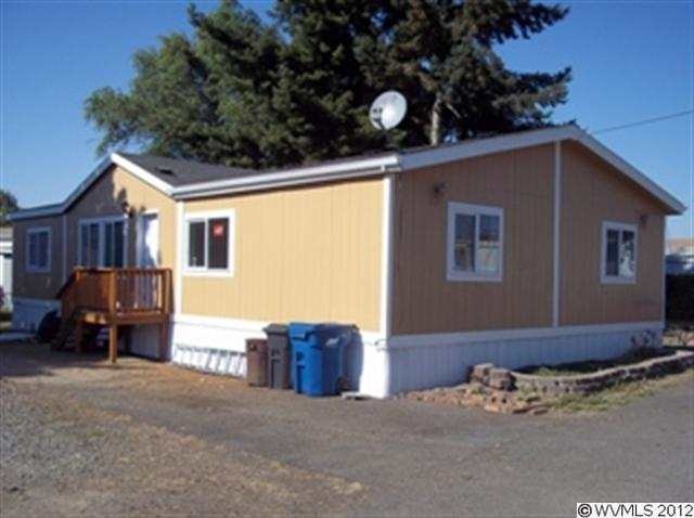 1732 Pine (#12) St unit 12, Silverton, OR 97381 - photo 1