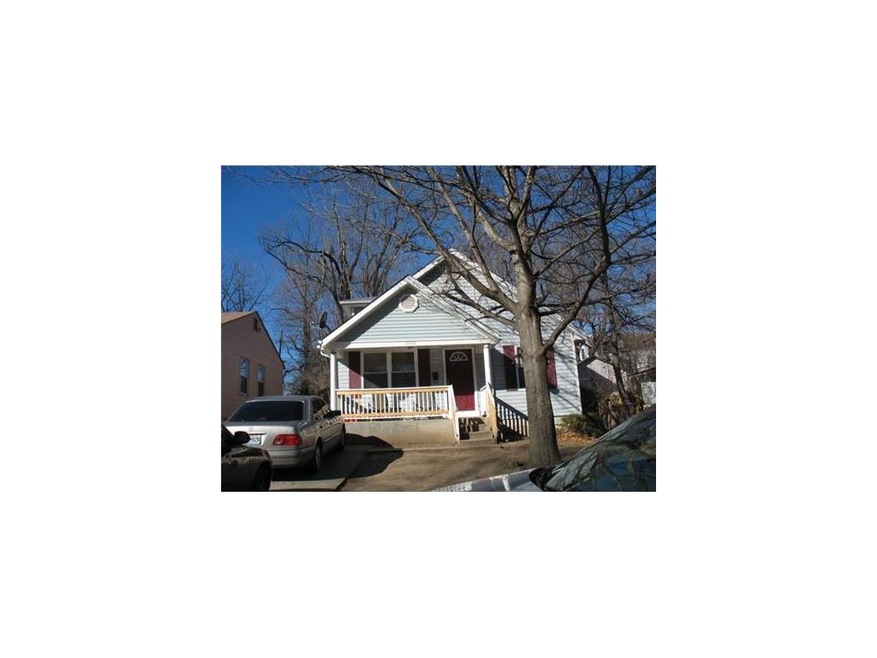 7030 Bellefontaine Ave, Kansas City, MO 64132 - photo 1