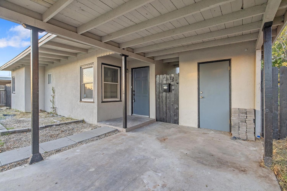 1138 W Lansing Way, Fresno, CA 93705 - photo 1