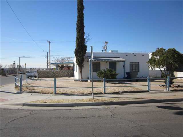 7562 Taxco Dr, El Paso, TX 79915 - photo 1