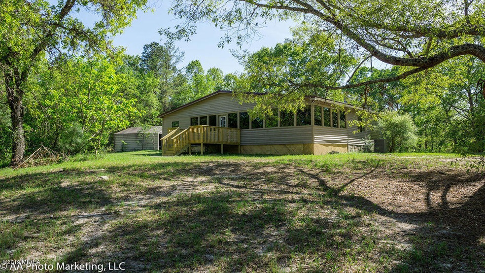 249 Fern Dr, Fort Valley, GA 31030 - photo 1