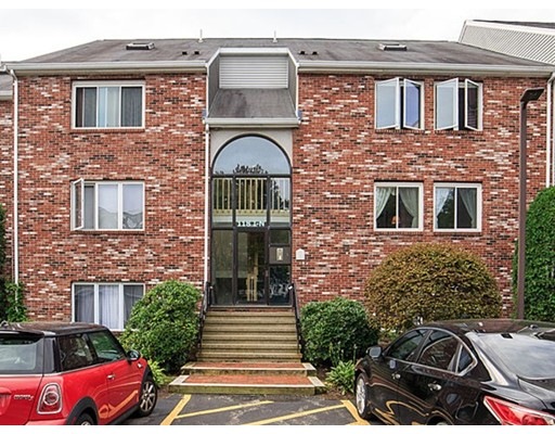118 Burkhall St unit M, South Weymouth, MA 02190 - photo 1