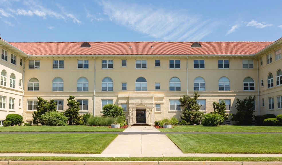 1 Roseld Ave unit A5, Deal, NJ 07723 - photo 1