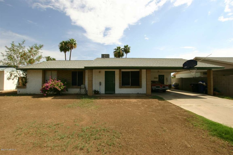 08-14-12 - 613 E Harmony -3388