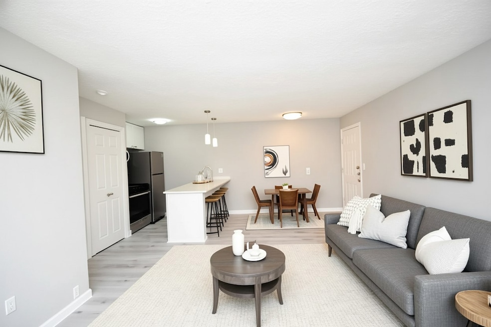 For Rent $1,475/month