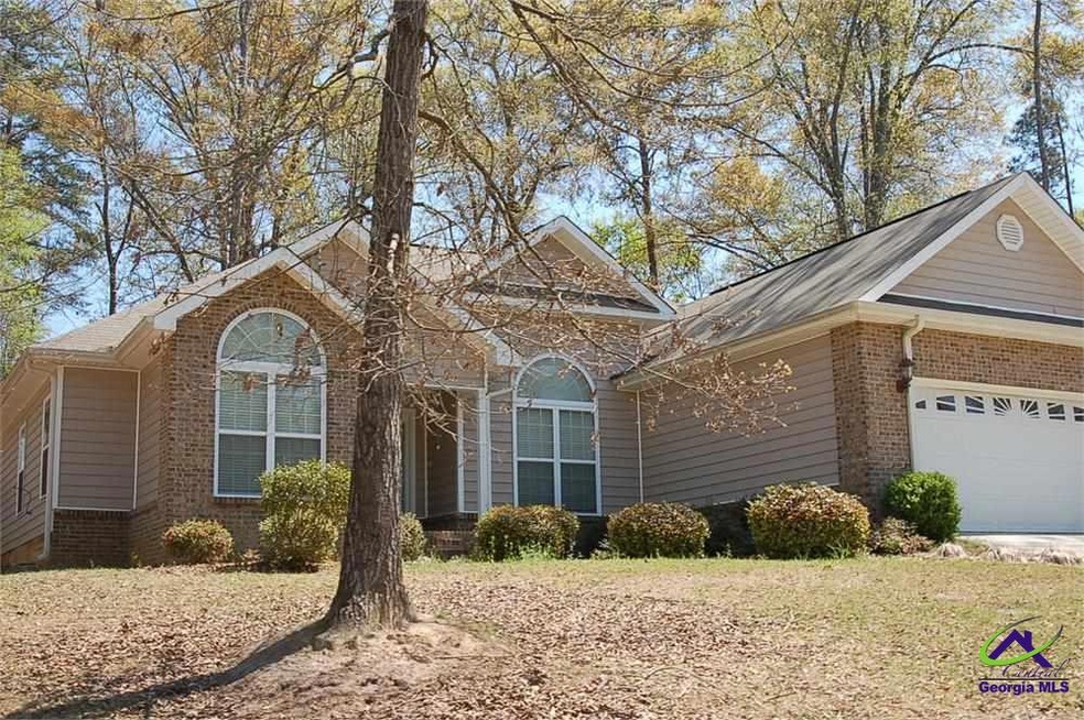 1185 Camden Ct, Warner Robins, GA 31088 - photo 1