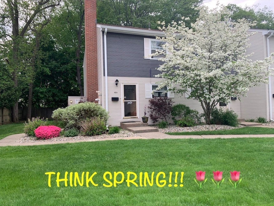 142 Autumn St unit A, Agawam, MA 01001 - photo 1