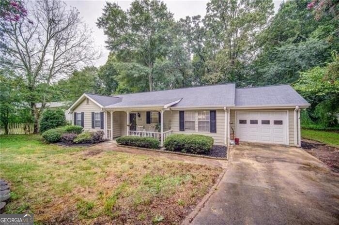 4413 Thompson Bridge Rd, Gainesville, GA 30506 - photo 1