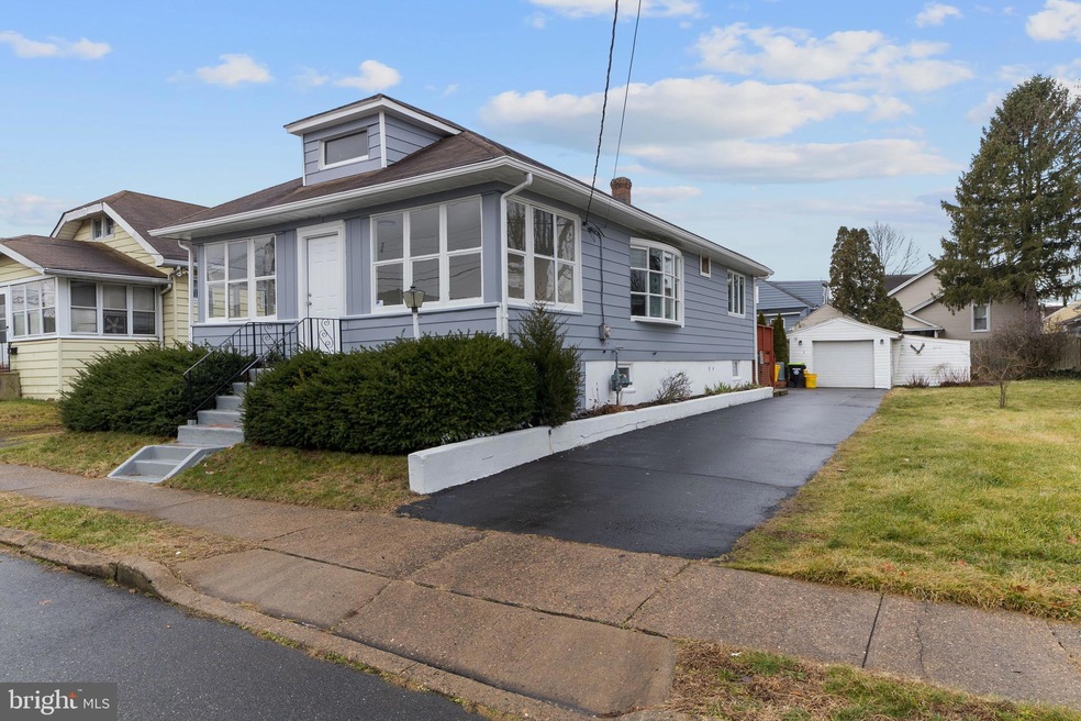 119 Homecrest Ave, Ewing, NJ 08638 - photo 1