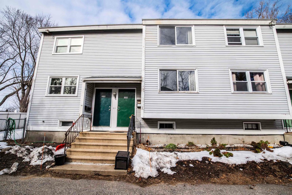 206 Calef Rd, Manchester, NH 03103 - photo 1