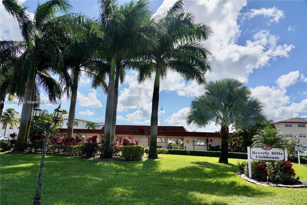 For Rent $1,900/month